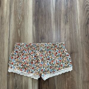 O’Neill womens Floral Lace Trim Women's Shorts size medium